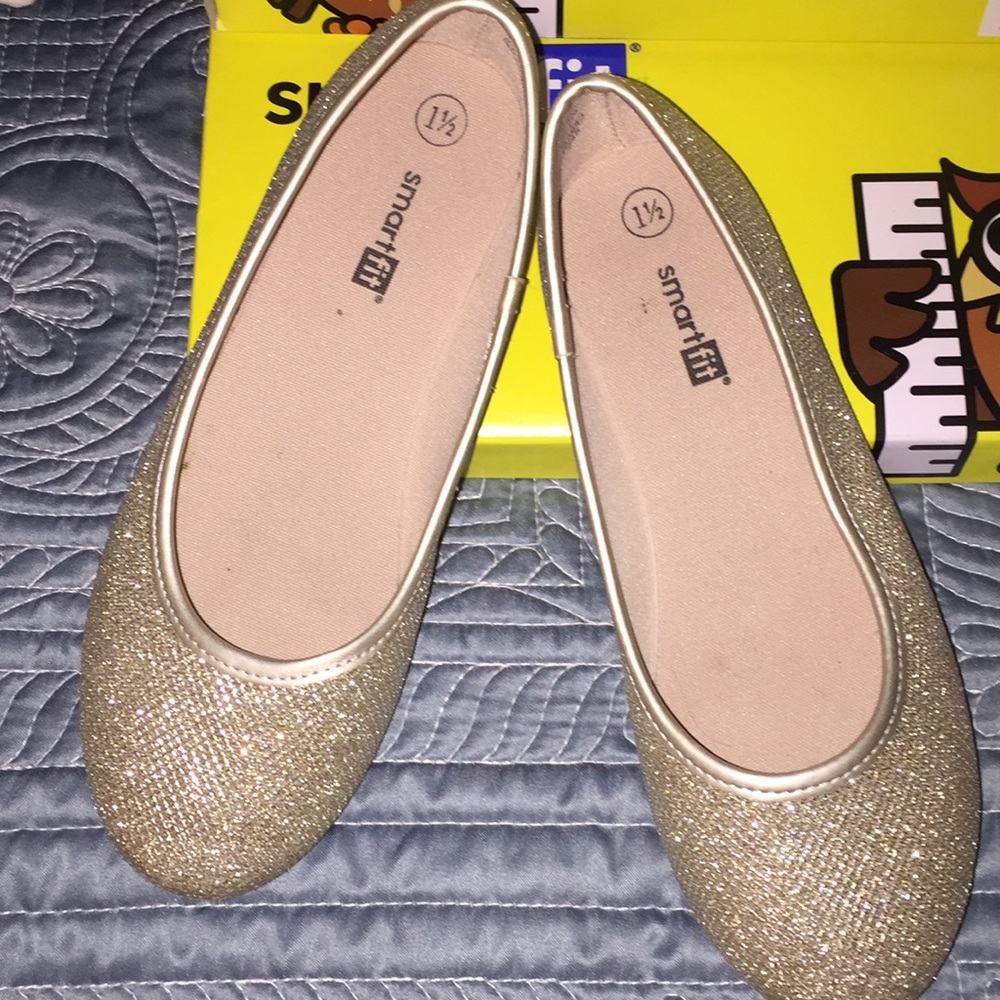 Gold Sparkle Pumps
